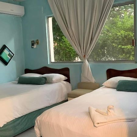 Hotel Hermanos Aguilar Cozumel Buitenkant foto