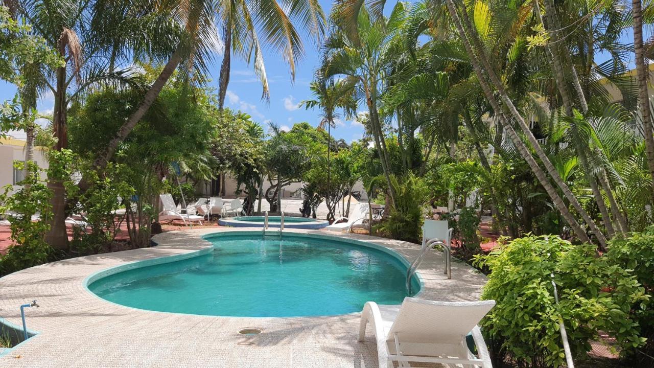 Hotel Hermanos Aguilar Cozumel Buitenkant foto